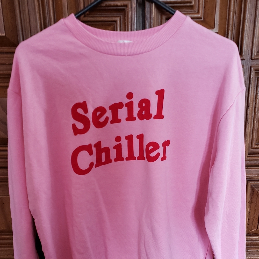 Serial Chiller crewneck sweatshirt size S/M